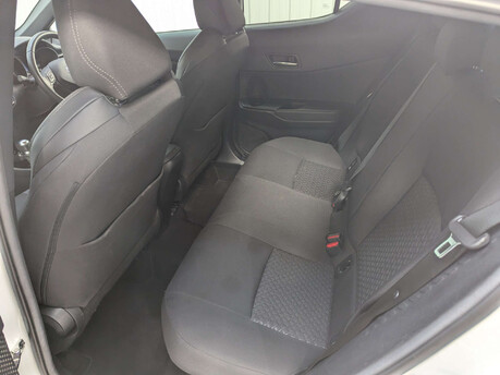Toyota C-HR 1.8 VVT-h Design CVT Euro 6 (s/s) 5dr 72