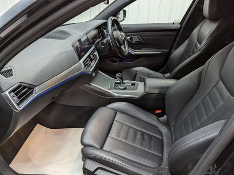 BMW 3 Series 2.0 320d MHT M Sport Touring Auto Euro 6 (s/s) 5dr 51