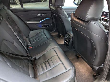 BMW 3 Series 2.0 320d MHT M Sport Touring Auto Euro 6 (s/s) 5dr 55