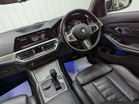 BMW 3 Series 2.0 320d MHT M Sport Touring Auto Euro 6 (s/s) 5dr 67
