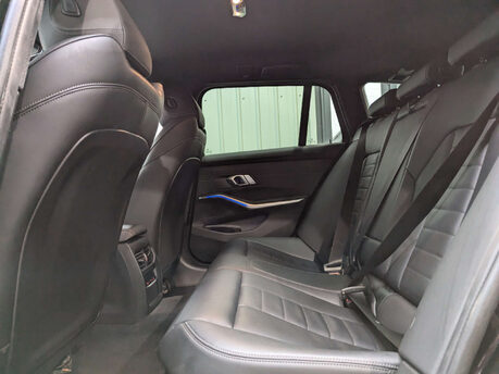 BMW 3 Series 2.0 320d MHT M Sport Touring Auto Euro 6 (s/s) 5dr 64