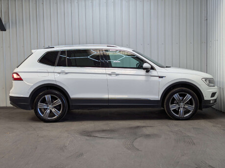 Volkswagen Tiguan Allspace 2.0 TDI Match DSG 4Motion Euro 6 (s/s) 5dr 16