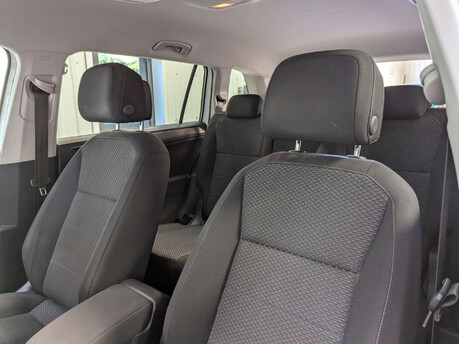 Volkswagen Tiguan Allspace 2.0 TDI Match DSG 4Motion Euro 6 (s/s) 5dr 61