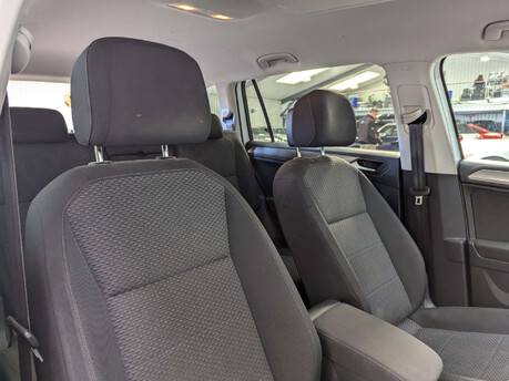 Volkswagen Tiguan Allspace 2.0 TDI Match DSG 4Motion Euro 6 (s/s) 5dr 55