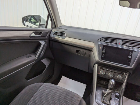 Volkswagen Tiguan Allspace 2.0 TDI Match DSG 4Motion Euro 6 (s/s) 5dr 48