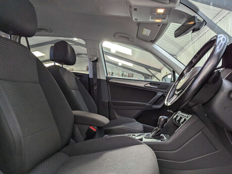 Volkswagen Tiguan Allspace 2.0 TDI Match DSG 4Motion Euro 6 (s/s) 5dr 55
