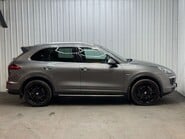 Porsche Cayenne 3.0 TD V6 TiptronicS 4WD Euro 6 (s/s) 5dr 12