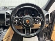 Porsche Cayenne 3.0 TD V6 TiptronicS 4WD Euro 6 (s/s) 5dr 64