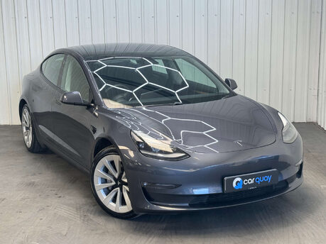 Tesla Model 3 (Dual Motor) Long Range Auto 4WDE 4dr 4