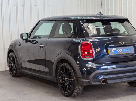 Mini Hatch Hatch 1.5 Cooper Exclusive Euro 6 (s/s) 3dr 37