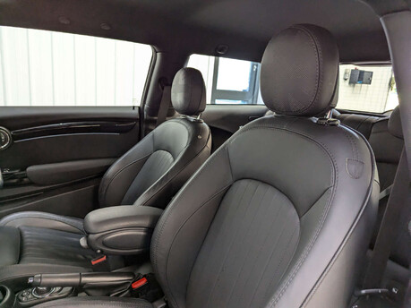 Mini Hatch Hatch 1.5 Cooper Exclusive Euro 6 (s/s) 3dr 65