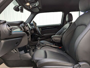 Mini Hatch Hatch 1.5 Cooper Exclusive Euro 6 (s/s) 3dr 66