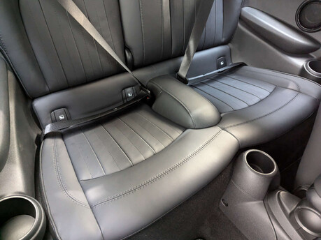 Mini Hatch Hatch 1.5 Cooper Exclusive Euro 6 (s/s) 3dr 70