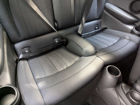 Mini Hatch Hatch 1.5 Cooper Exclusive Euro 6 (s/s) 3dr 70