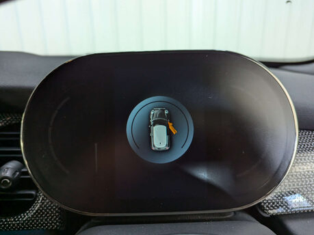 Mini Hatch Hatch 1.5 Cooper Exclusive Euro 6 (s/s) 3dr 82