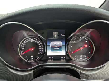 Mercedes-Benz V Class V Class 2.2 V220d Sport G-Tronic+ Euro 6 (s/s) 5dr 8 Seat LWB 88