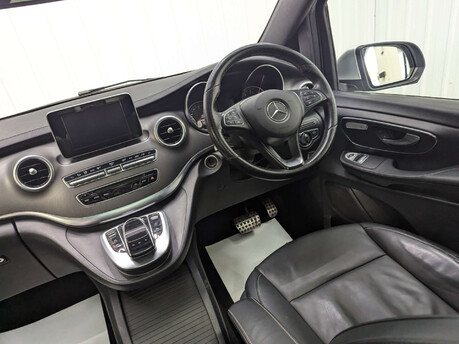 Mercedes-Benz V Class V Class 2.2 V220d Sport G-Tronic+ Euro 6 (s/s) 5dr 8 Seat LWB 52