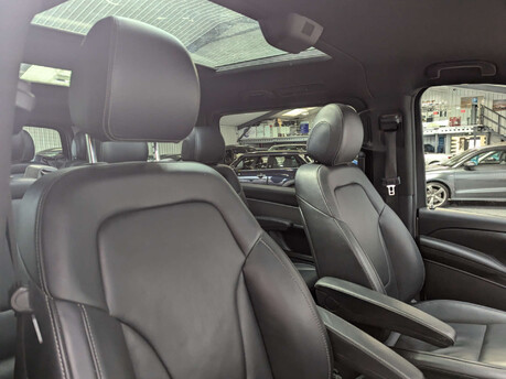 Mercedes-Benz V Class V Class 2.2 V220d Sport G-Tronic+ Euro 6 (s/s) 5dr 8 Seat LWB 56