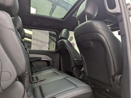Mercedes-Benz V Class V Class 2.2 V220d Sport G-Tronic+ Euro 6 (s/s) 5dr 8 Seat LWB 67