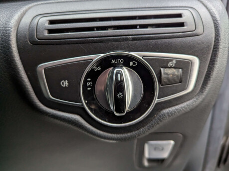 Mercedes-Benz V Class V Class 2.2 V220d Sport G-Tronic+ Euro 6 (s/s) 5dr 8 Seat LWB 95