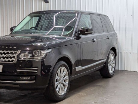 Land Rover Range Rover Range Rover 4.4 SD V8 Vogue SE Auto 4WD Euro 6 (s/s) 5dr 17