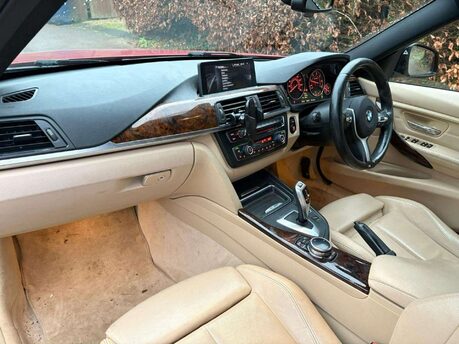 BMW 3 Series 3 Series 2.0 320d M Sport Touring Auto xDrive Euro 5 (s/s) 5dr 7