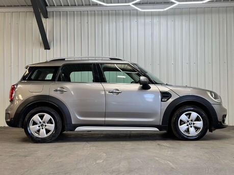 Mini Countryman Countryman 2.0 Cooper D Euro 6 (s/s) 5dr 13