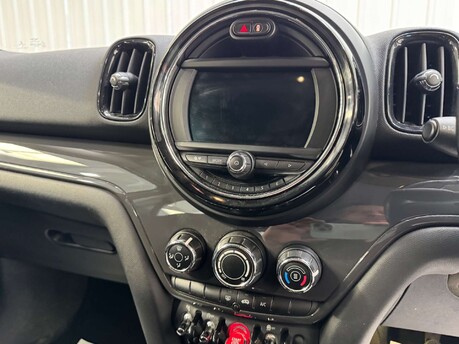 Mini Countryman Countryman 2.0 Cooper D Euro 6 (s/s) 5dr 92