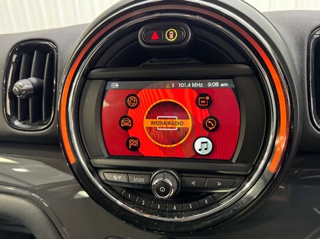 Mini Countryman Countryman 2.0 Cooper D Euro 6 (s/s) 5dr 96