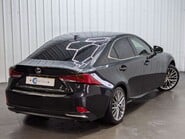 Lexus Is IS 2.5 300h Premier E-CVT Euro 6 (s/s) 4dr 8