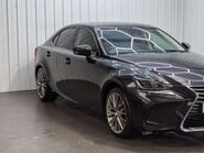 Lexus Is IS 2.5 300h Premier E-CVT Euro 6 (s/s) 4dr 13