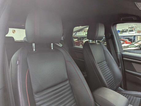 Land Rover Discovery Sport Discovery Sport 2.0 D180 MHEV R-Dynamic SE Auto 4WD Euro 6 (s/s) 5dr 53