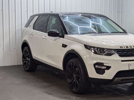 Land Rover Discovery Sport Discovery Sport 2.0 TD4 HSE Black Auto 4WD Euro 6 (s/s) 5dr 13