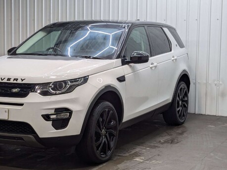 Land Rover Discovery Sport Discovery Sport 2.0 TD4 HSE Black Auto 4WD Euro 6 (s/s) 5dr 15