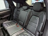 Porsche Cayenne Cayenne 3.0T V6 TiptronicS 4WD Euro 6 (s/s) 5dr 45