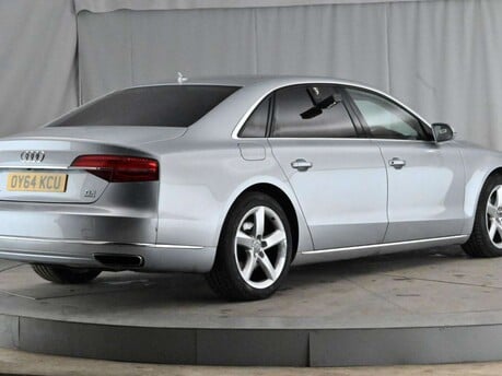 Audi A8 A8 3.0 TDI V6 SE Executive Tiptronic quattro Euro 6 (s/s) 4dr LWB 5