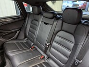 Porsche Macan Macan 3.6T V6 Turbo PDK 4WD Euro 6 (s/s) 5dr 56