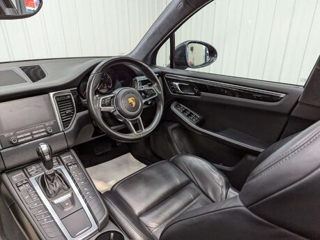 Porsche Macan Macan 3.6T V6 Turbo PDK 4WD Euro 6 (s/s) 5dr 48