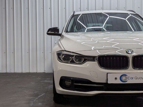 BMW 3 Series 3 Series 1.5 318i Sport Touring Auto Euro 6 (s/s) 5dr 27