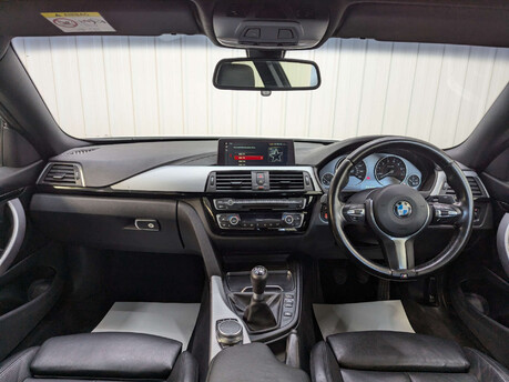 BMW 4 Series 4 Series 2.0 420i M Sport Euro 6 (s/s) 2dr 3
