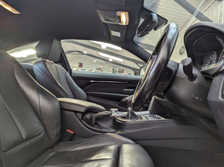 BMW 4 Series 4 Series 2.0 420i M Sport Euro 6 (s/s) 2dr 55