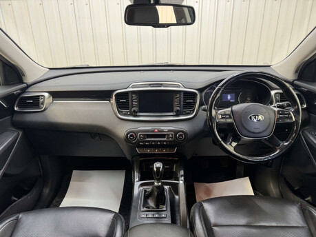 Kia Sorento Sorento 2.2 CRDi KX-2 AWD Euro 6 (s/s) 5dr 3