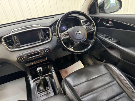 Kia Sorento Sorento 2.2 CRDi KX-2 AWD Euro 6 (s/s) 5dr 55