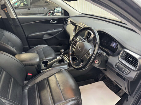 Kia Sorento Sorento 2.2 CRDi KX-2 AWD Euro 6 (s/s) 5dr 59
