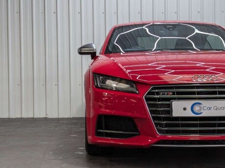 Audi TT 2.0 TFSI S Tronic quattro Euro 6 (s/s) 3dr 27