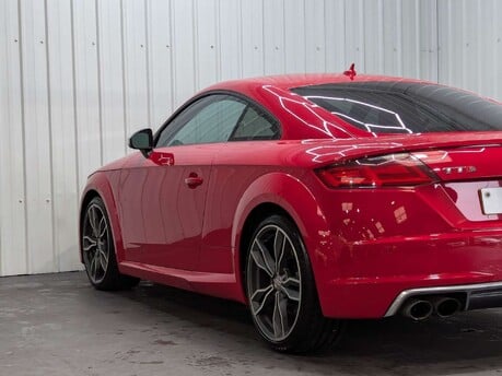 Audi TT 2.0 TFSI S Tronic quattro Euro 6 (s/s) 3dr 36