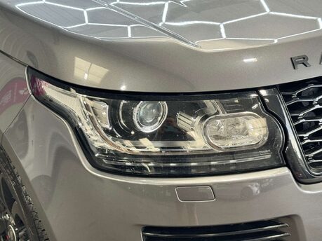 Land Rover Range Rover Range Rover 4.4 SD V8 Vogue SE Auto 4WD Euro 5 5dr 22