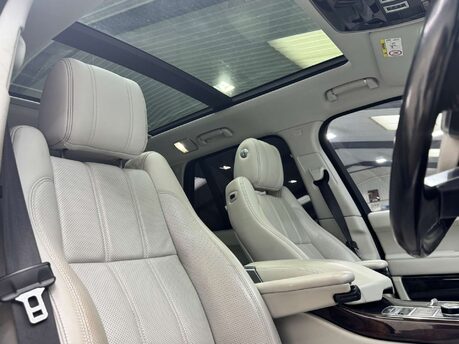 Land Rover Range Rover Range Rover 4.4 SD V8 Vogue SE Auto 4WD Euro 5 5dr 58