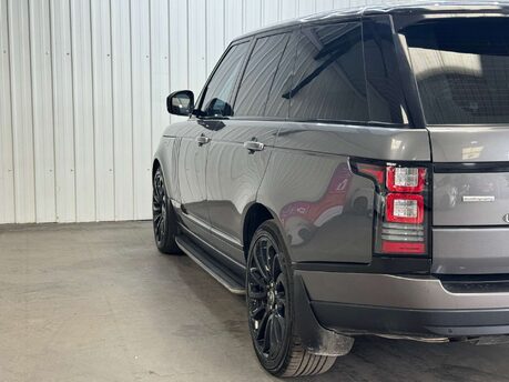 Land Rover Range Rover Range Rover 4.4 SD V8 Vogue SE Auto 4WD Euro 5 5dr 44