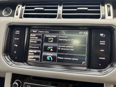Land Rover Range Rover Range Rover 4.4 SD V8 Vogue SE Auto 4WD Euro 5 5dr 92